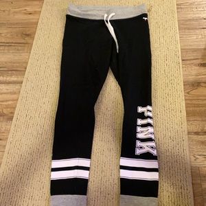 VS PINK JOGGER